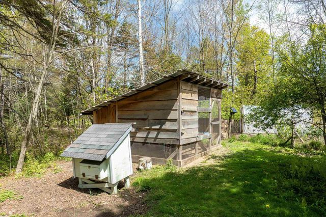 1310 Clif Reynolds Road, Cambridge, VT 05464