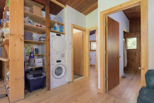 1310 Clif Reynolds Road, Cambridge, VT 05464