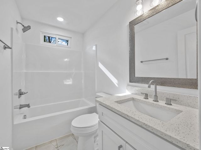 517 Pennwood Drive, Spartanburg, SC 29306