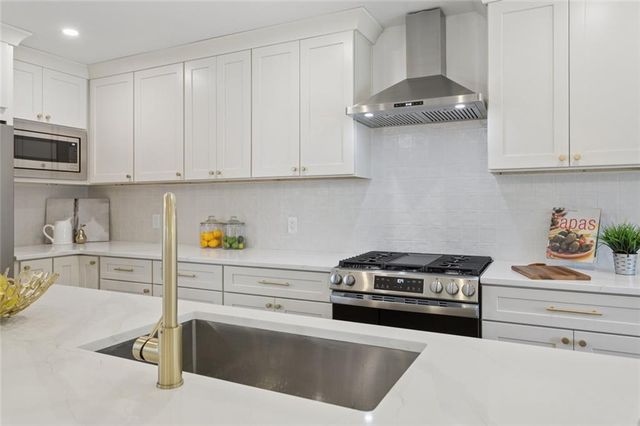 2171 Edgemore Drive SE, Atlanta, GA 30316