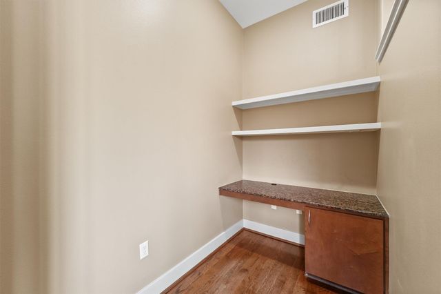 1901 Post Oak Boulevard 4308, Houston, TX 77056