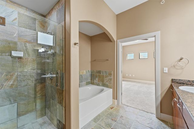 1901 Post Oak Boulevard 4308, Houston, TX 77056