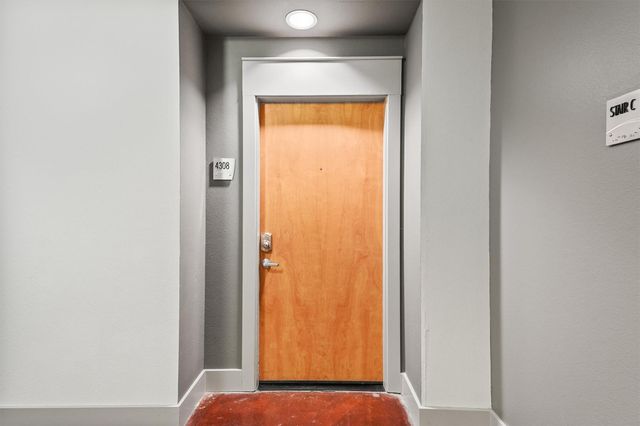 1901 Post Oak Boulevard 4308, Houston, TX 77056