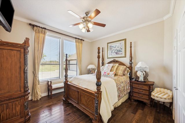 16372 Highway 6, Navasota, TX 77868