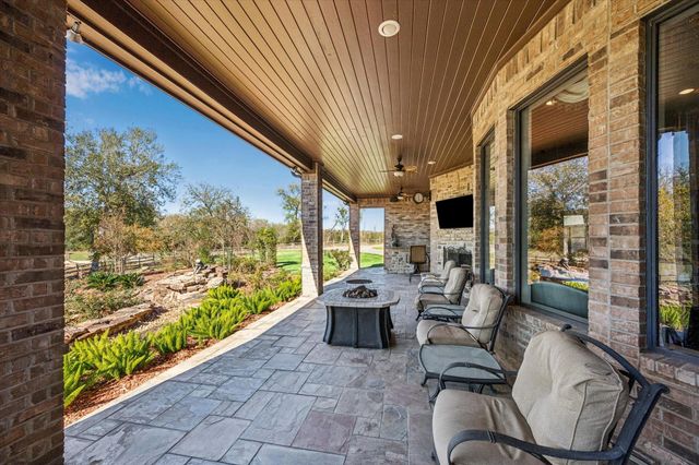 16372 Highway 6, Navasota, TX 77868