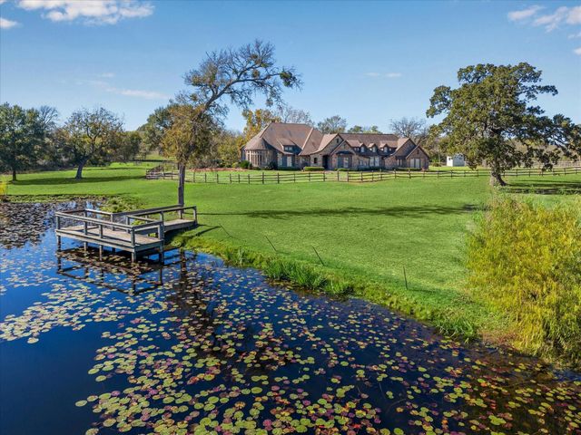 16372 Highway 6, Navasota, TX 77868