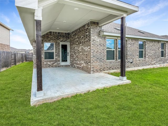 126 Acacia PASS, Bastrop, TX 78602