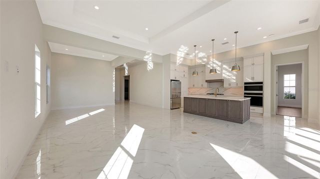 6233 ISLA DEL RAY AVENUE, Sarasota, FL 34240