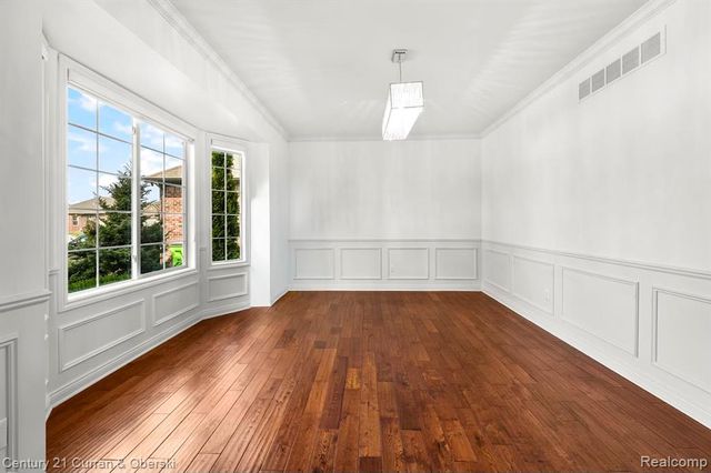 56742 Clearstone Drive, Macomb, MI 48042