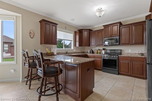 56742 Clearstone Drive, Macomb, MI 48042