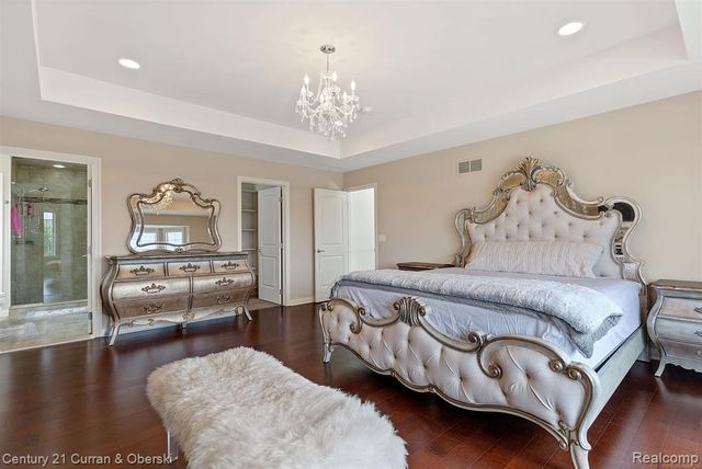 56742 Clearstone Drive, Macomb, MI 48042