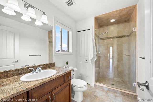 56742 Clearstone Drive, Macomb, MI 48042