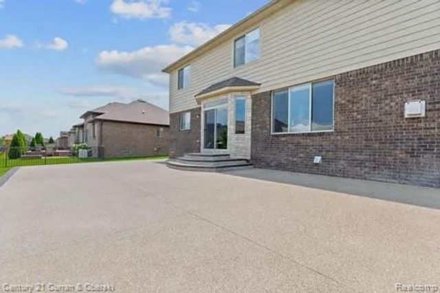 56742 Clearstone Drive, Macomb, MI 48042