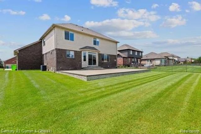 56742 Clearstone Drive, Macomb, MI 48042