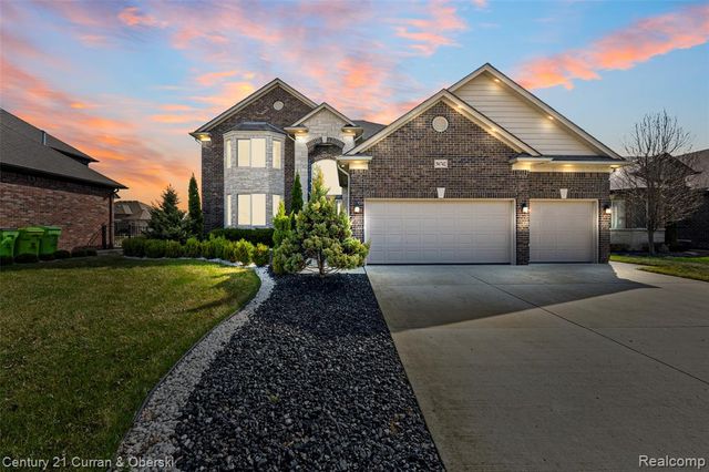 56742 Clearstone Drive, Macomb, MI 48042