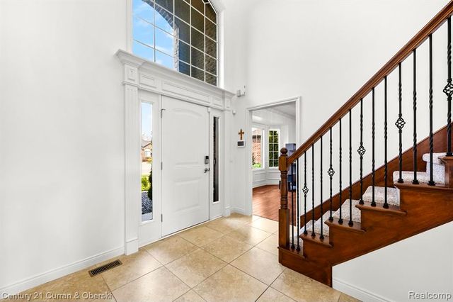 56742 Clearstone Drive, Macomb, MI 48042