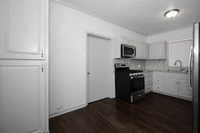 2628 Avenue G, Fort Worth, TX 76105