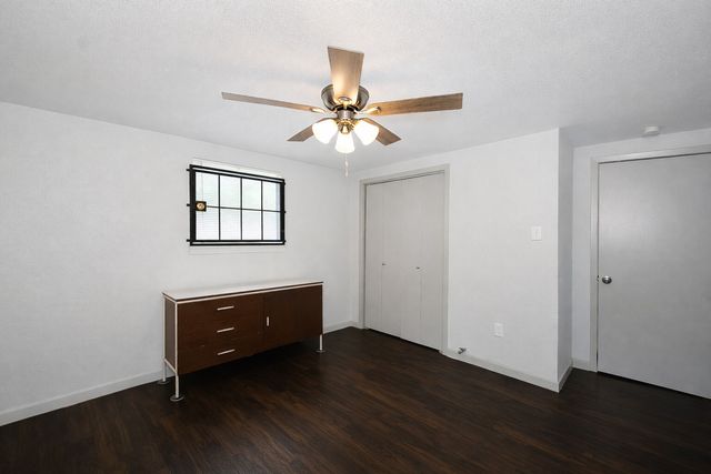 2628 Avenue G, Fort Worth, TX 76105