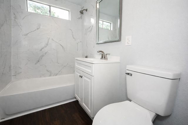 2628 Avenue G, Fort Worth, TX 76105