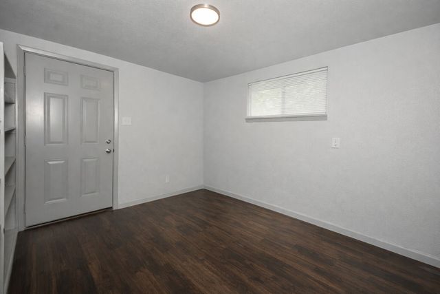 2628 Avenue G, Fort Worth, TX 76105