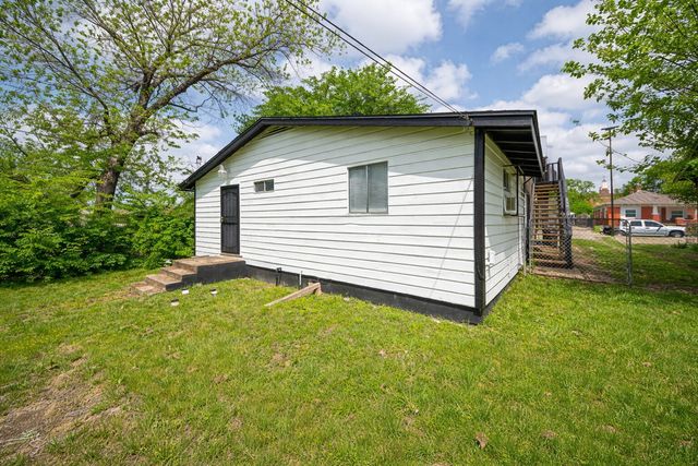 2628 Avenue G, Fort Worth, TX 76105