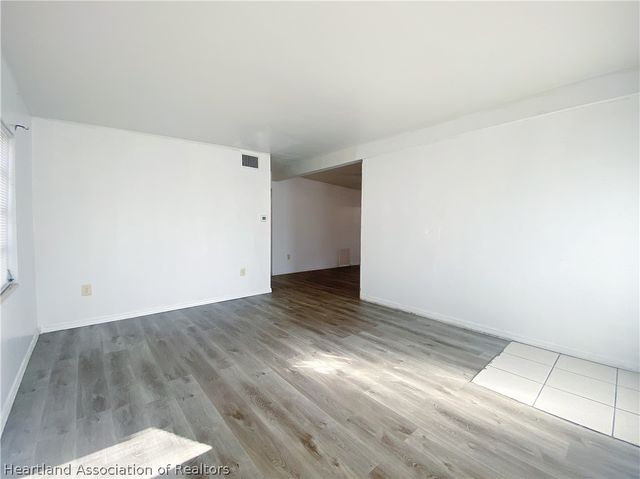 390 16th Street NE, Winter Haven, FL 33881