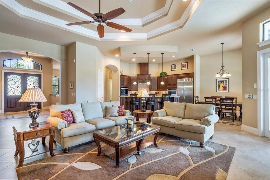 Image 11 of property listing at 11753 VINCI DRIVE, Windermere, FL 34786