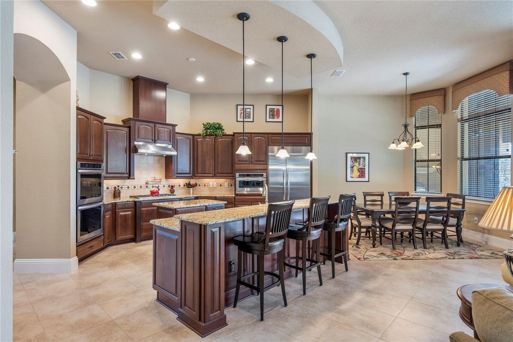 Image 14 of property listing at 11753 VINCI DRIVE, Windermere, FL 34786