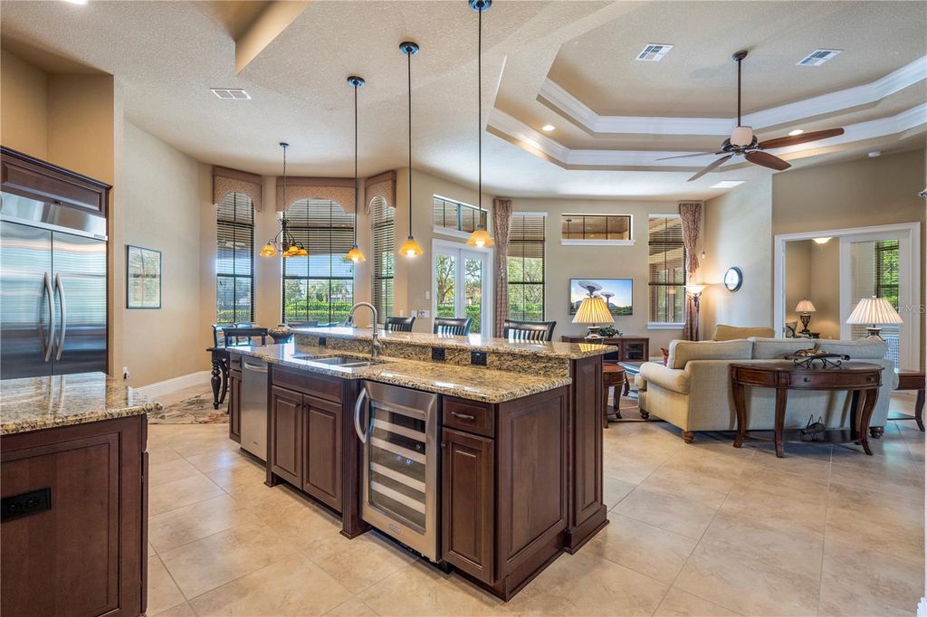 Image 15 of property listing at 11753 VINCI DRIVE, Windermere, FL 34786