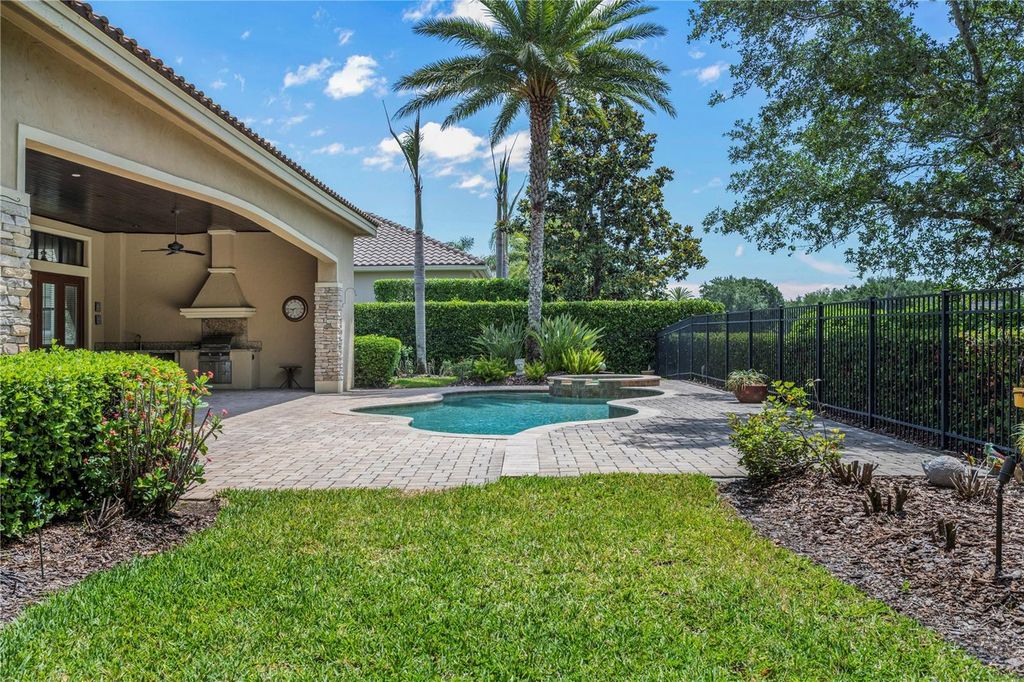 Image 42 of property listing at 11753 VINCI DRIVE, Windermere, FL 34786