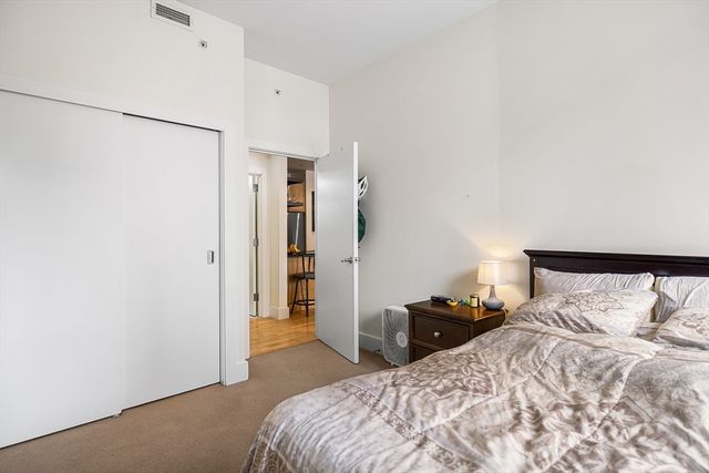 70 Lincoln St L611, Boston, MA 02111