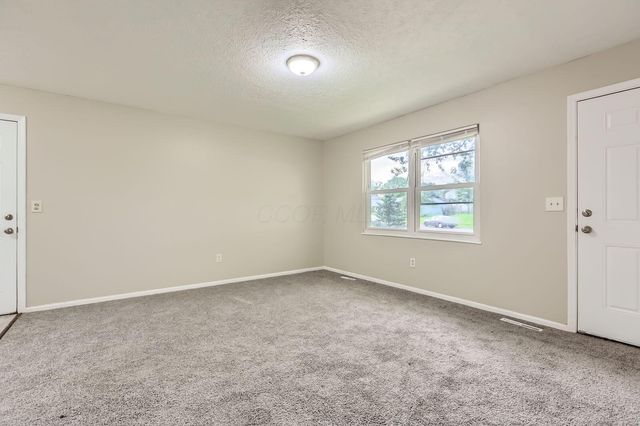 5422 Everson Road N, Columbus, OH 43232