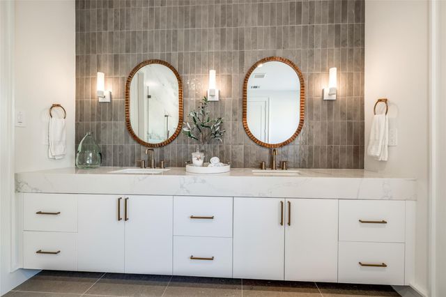 1601 Vermont Street, Houston, TX 77006