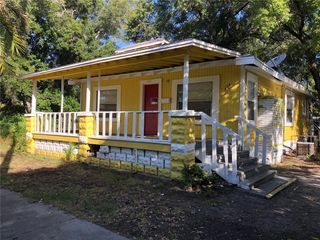 1045 13TH AVENUE S, St Petersburg, FL 33705