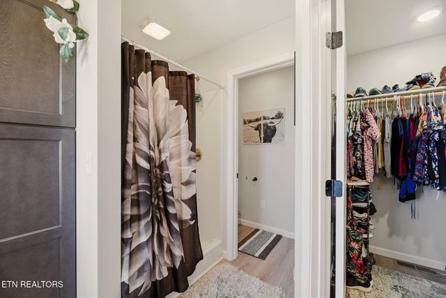 155 Mountain Vista Rd, Oliver Springs, TN 37840