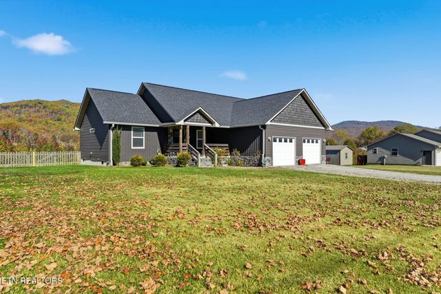 155 Mountain Vista Rd, Oliver Springs, TN 37840