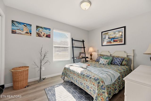 155 Mountain Vista Rd, Oliver Springs, TN 37840