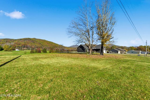 155 Mountain Vista Rd, Oliver Springs, TN 37840