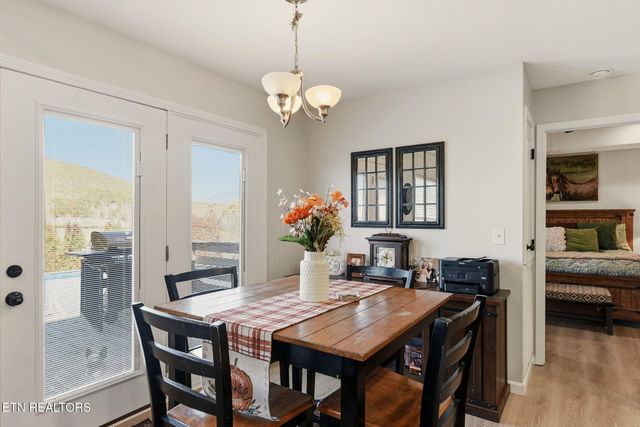 155 Mountain Vista Rd, Oliver Springs, TN 37840