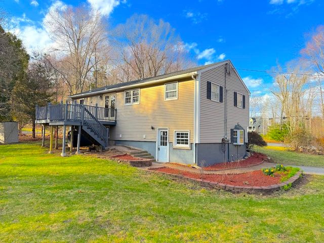 30 Highland Street, Newton, NH 03858