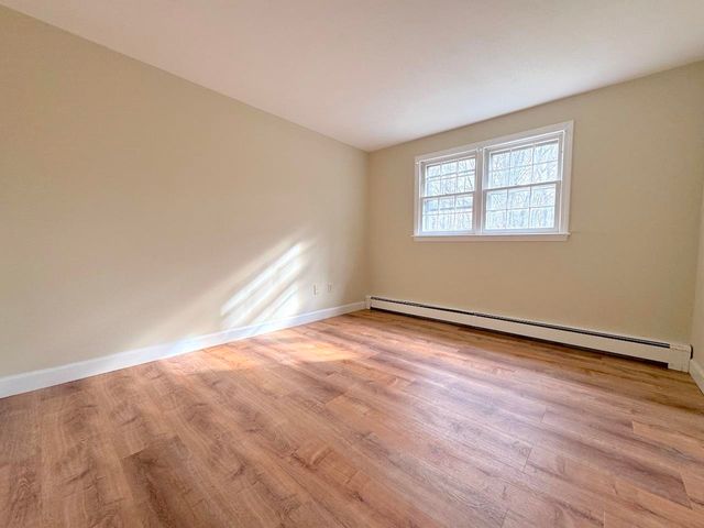 30 Highland Street, Newton, NH 03858