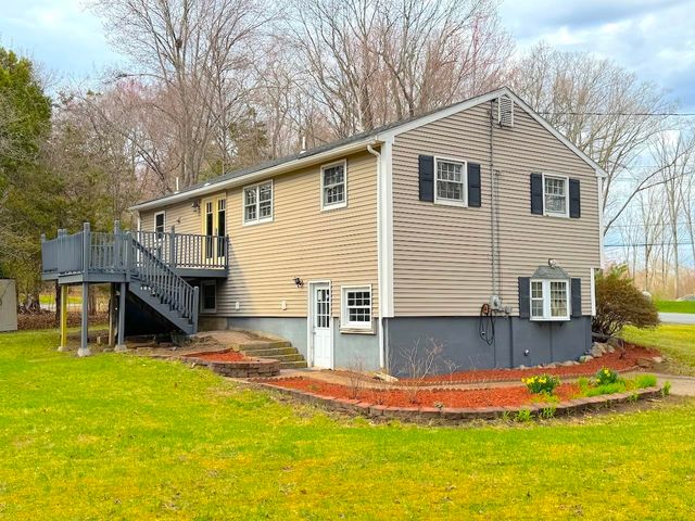 30 Highland Street, Newton, NH 03858