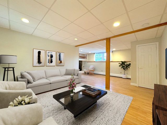 30 Highland Street, Newton, NH 03858
