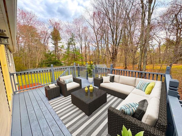 30 Highland Street, Newton, NH 03858