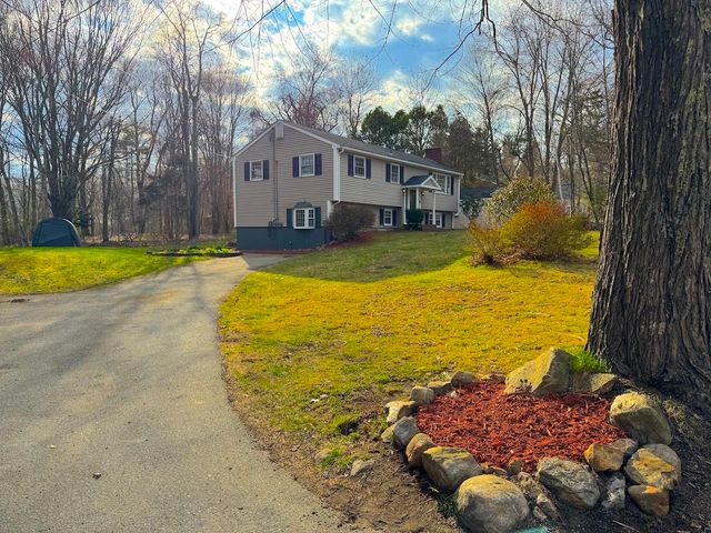30 Highland Street, Newton, NH 03858