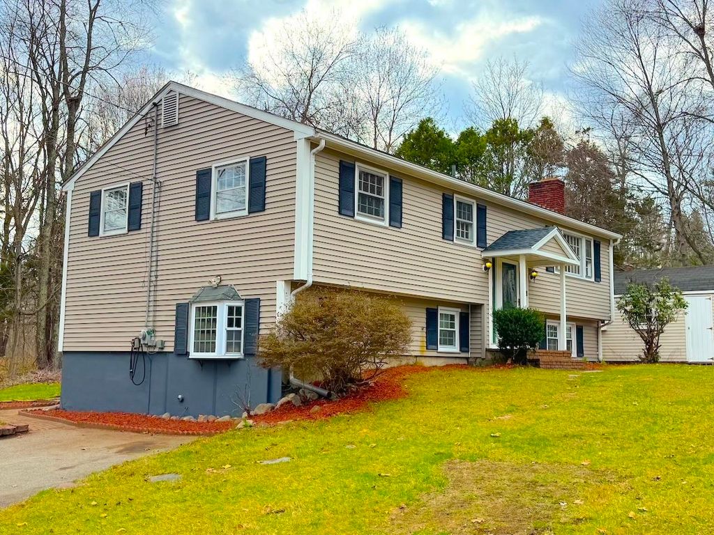 30 Highland Street, Newton, NH 03858