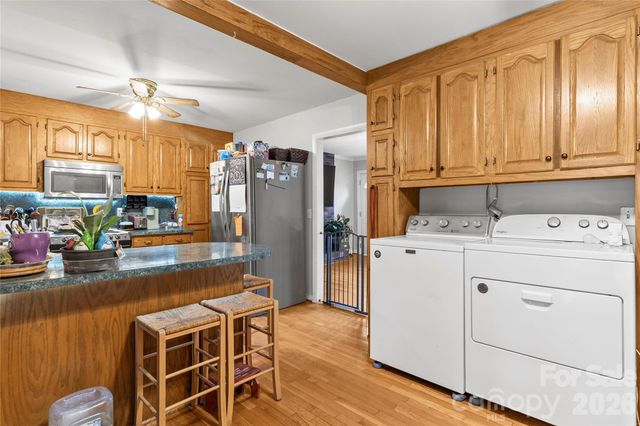 325 Swanson Drive SW, Lenoir, NC 28645