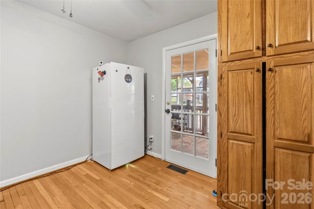 325 Swanson Drive SW, Lenoir, NC 28645