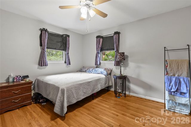 325 Swanson Drive SW, Lenoir, NC 28645