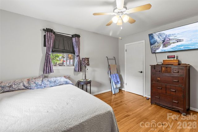 325 Swanson Drive SW, Lenoir, NC 28645